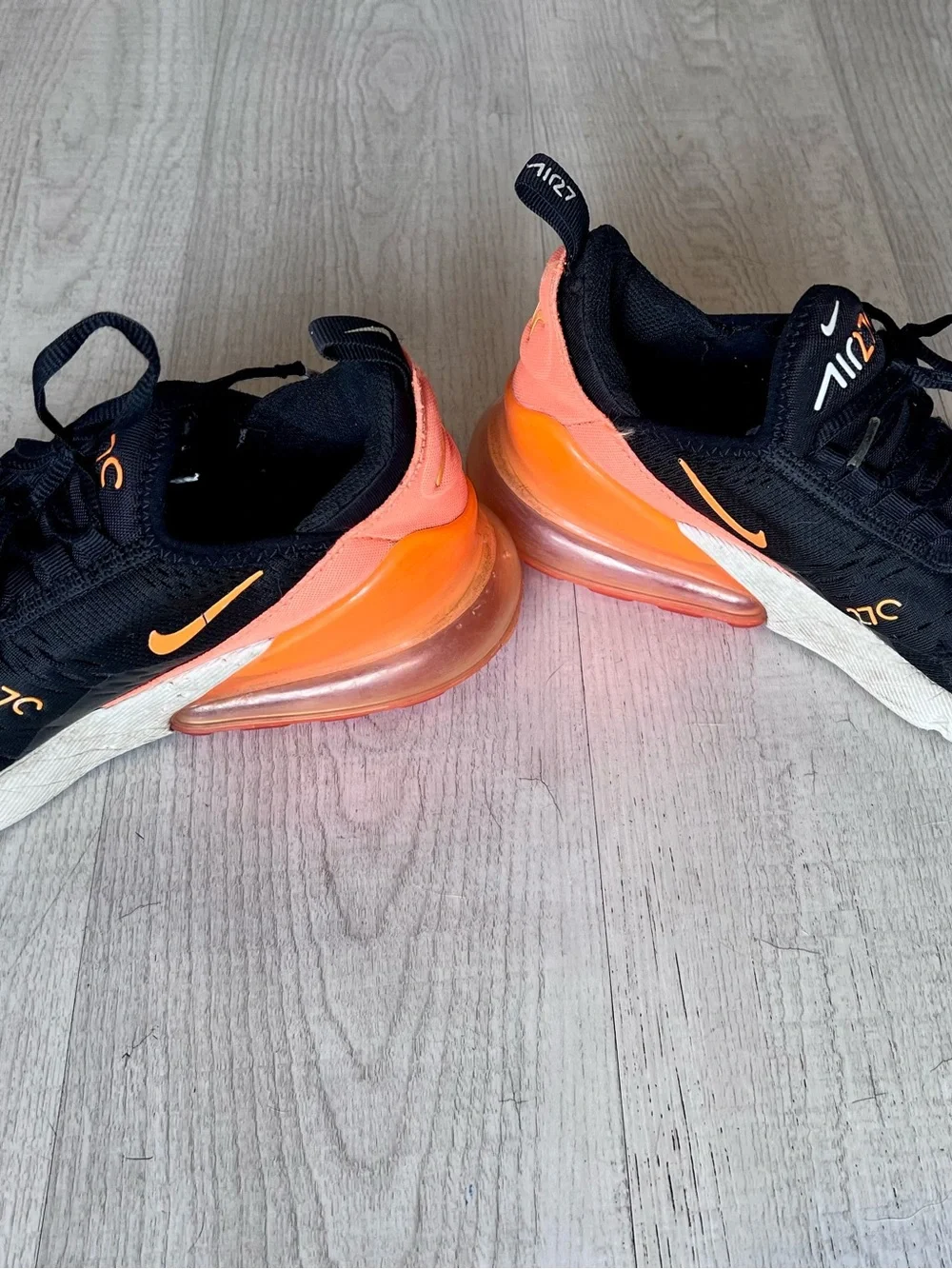 Nike Kids Black and Orange Air Max 270 Style Sneakers